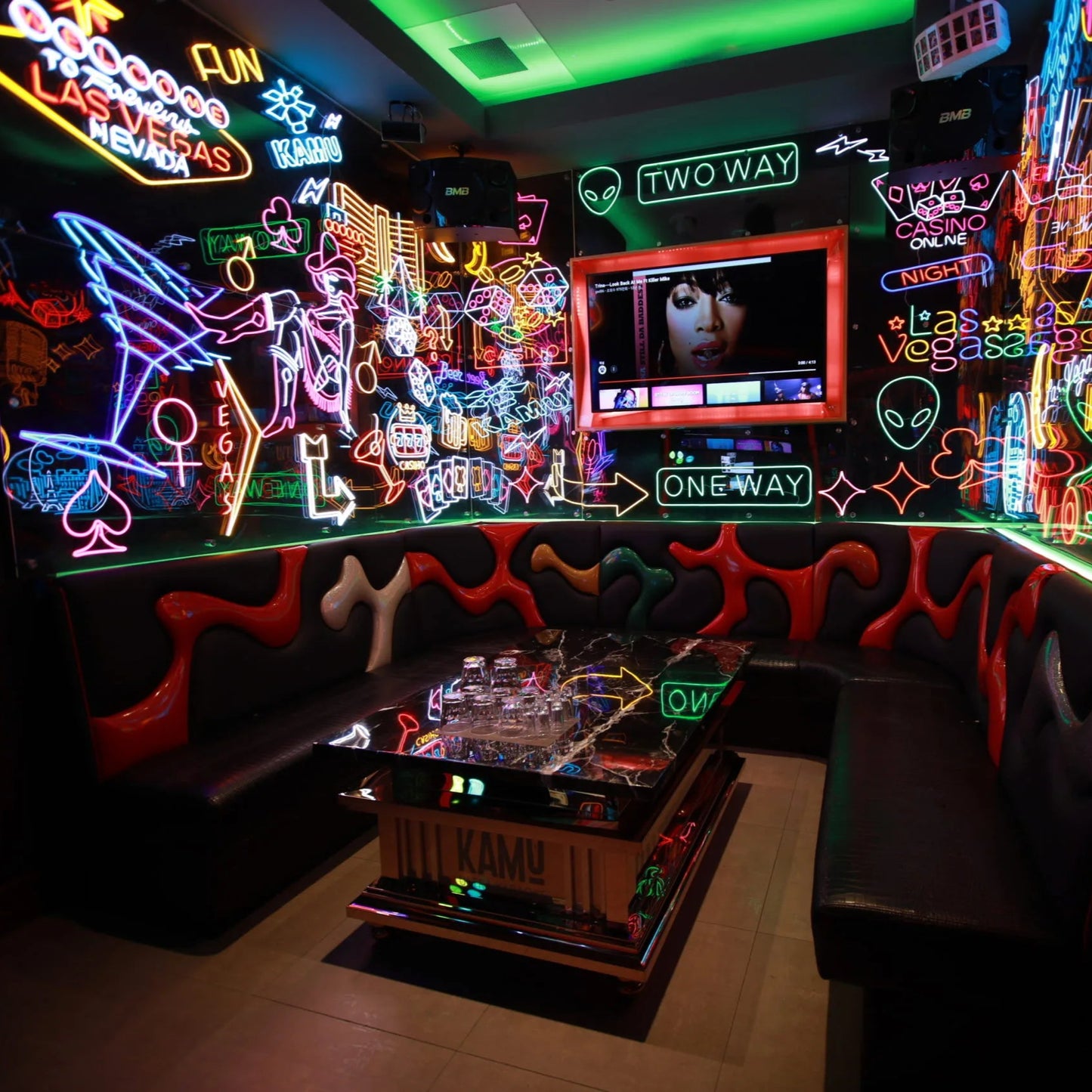 Reserve 1-10 Guest Medium Karaoke Suite (Deposit)