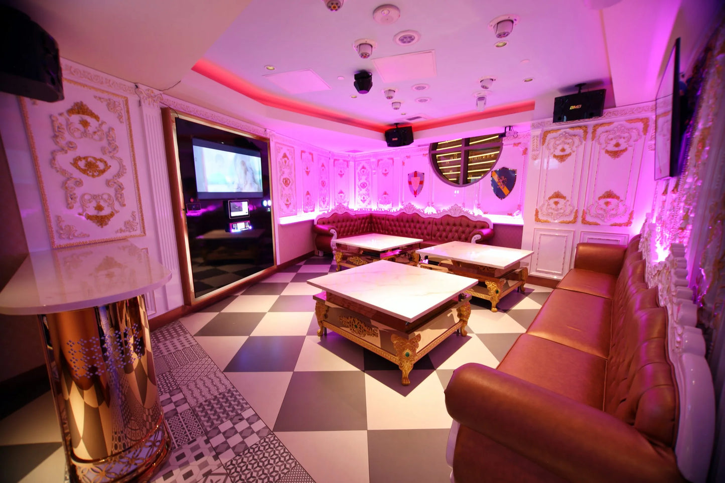Reserve 16 to 30 Guest VIP Party Suite (Deposit)